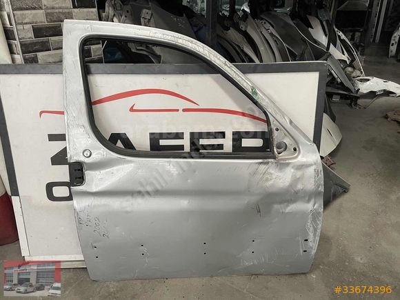 Peugeot partner kapı sağ ön
