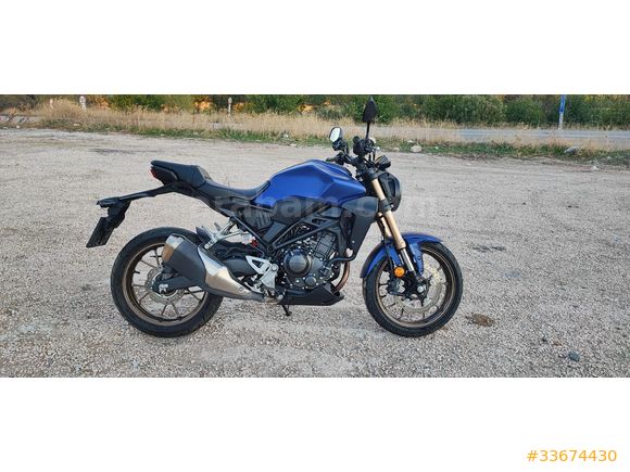 2024 Model Honda CB 250 R