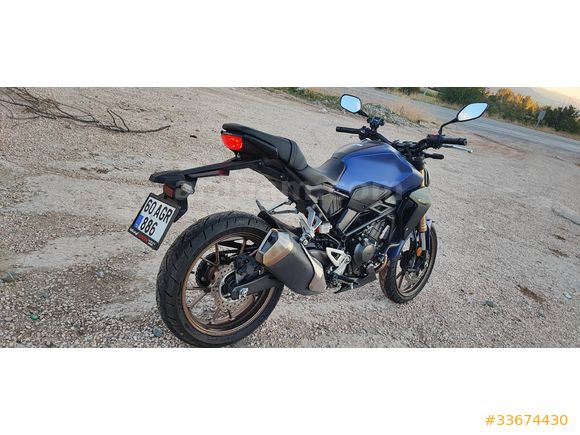 2024 Model Honda CB 250 R