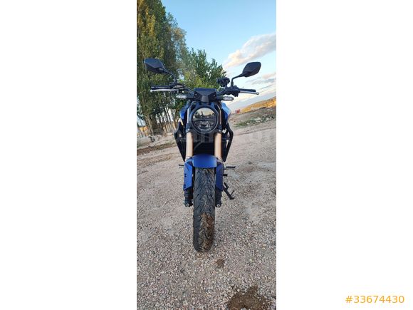 2024 Model Honda CB 250 R