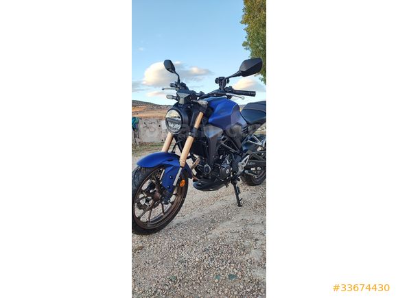 2024 Model Honda CB 250 R
