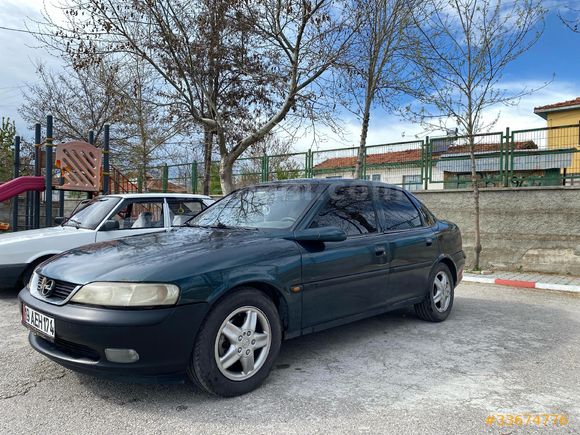 Memurdan Opel Vectra