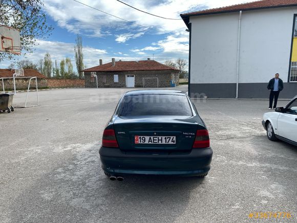 Memurdan Opel Vectra
