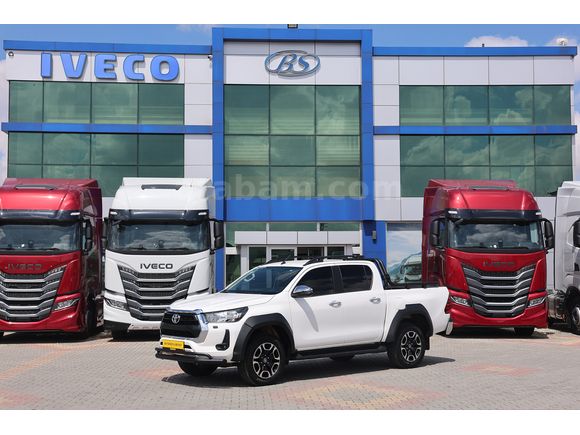 BÜYÜKSOYLU BEYSOY'DAN 2021 HILUX 2.4 4X2 ADVENTURE 4D ÇİFT KABİN