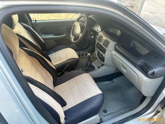 TORUN AUTO'DAN 2004 Model Renault Clio Seymbol  1.4 Authentique  HATASIZ BOYASIZ 