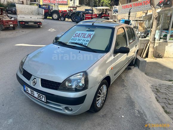 TORUN AUTO'DAN 2004 Model Renault Clio Seymbol  1.4 Authentique  HATASIZ BOYASIZ 