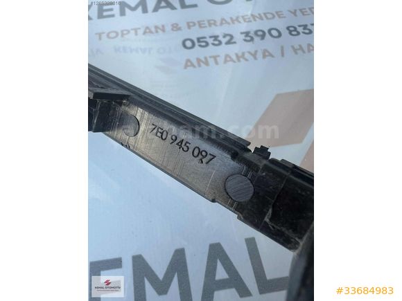 VW TRANSPORTER T5 ÜÇÜNCÜ STOP LAMBASI LED KASA 7E0945097