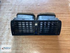 8361895 BMW E46 3 SERİSİ ORTA HAVA MAZGALI KALORFİER IZGARASI