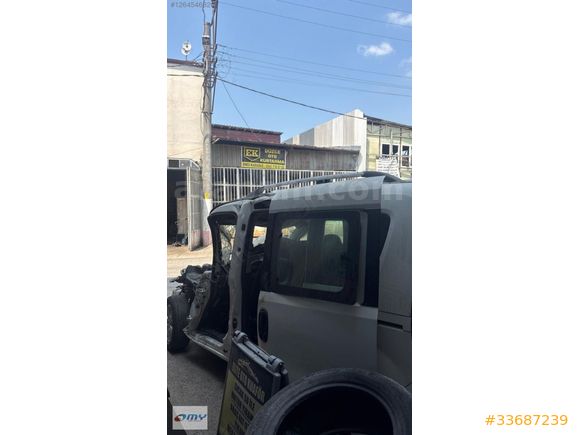 FİAT DOBLO SOL ARKA SÜRGÜLÜ KAPI HATASIZ BEYAZ DOLU