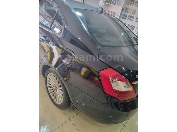 ACİL SATILIK 2013 MODEL GEELY EMGRAND TEMİZ AİLE ARABASI