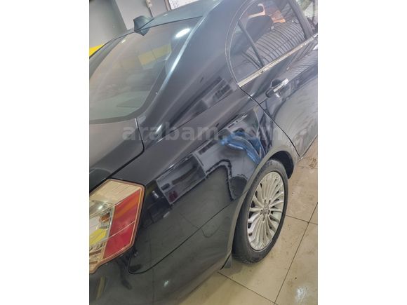 ACİL SATILIK 2013 MODEL GEELY EMGRAND TEMİZ AİLE ARABASI