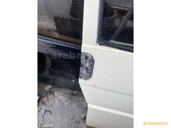 VOLKSWAGEN TRANSPORTER T4 SAĞ ÖN KAPI