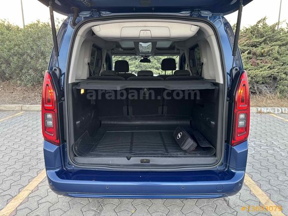 2023 MODEL OPEL COMBO 1.5 D ULTİMATE CAM TAVAN OTOMATİK VİTES 43.000 KM’DE