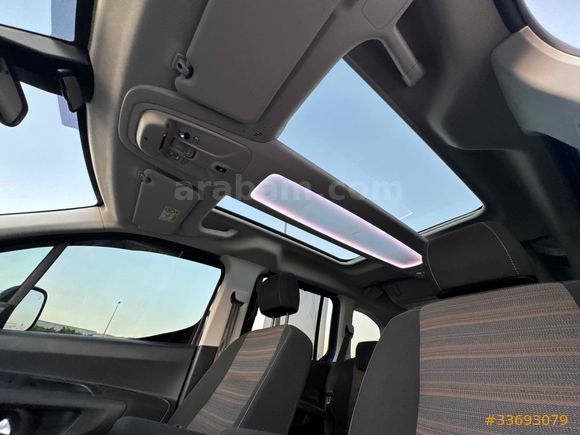 2023 MODEL OPEL COMBO 1.5 D ULTİMATE CAM TAVAN OTOMATİK VİTES 43.000 KM’DE