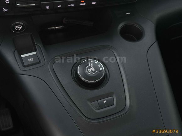 2023 MODEL OPEL COMBO 1.5 D ULTİMATE CAM TAVAN OTOMATİK VİTES 43.000 KM’DE