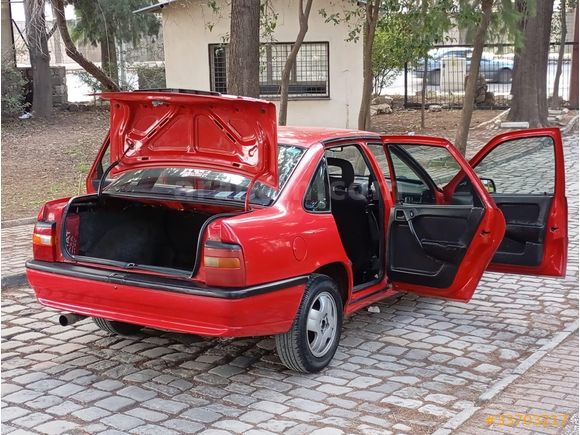 Sahibinden Opel Vectra 2.0 1992 Model İzmir