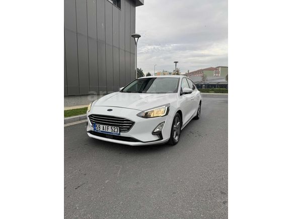 FORD FOCUS DEĞİŞENSİZ 2019 DİZEL OTOMATİK 8 İLERİ