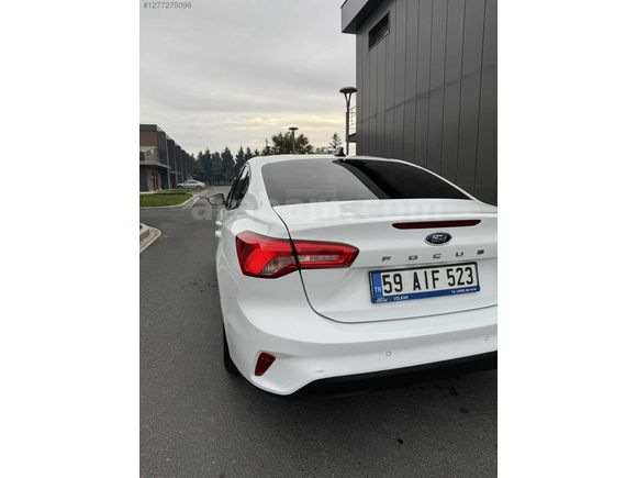 FORD FOCUS DEĞİŞENSİZ 2019 DİZEL OTOMATİK 8 İLERİ