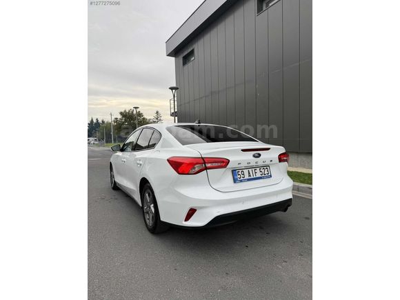 FORD FOCUS DEĞİŞENSİZ 2019 DİZEL OTOMATİK 8 İLERİ
