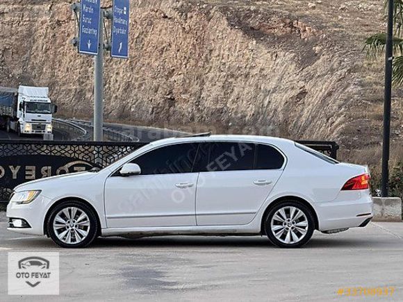 OTO FEYATTAN~2013 SUNROOF~4K ISITMA~OTO PARK~İÇİ BEJ~HATASIZ