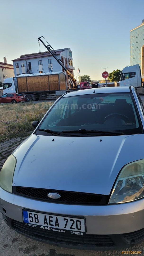 Sahibinden Ford Fiesta 1.4 Comfort 2005 Model Sivas 229.000 km Gri (Gümüş) 1