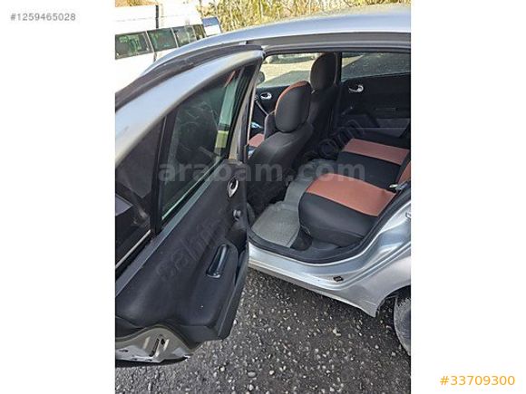 ERBENLERDEN ÇOK TEMİZ BENZİN+LPG li MEGANE 2