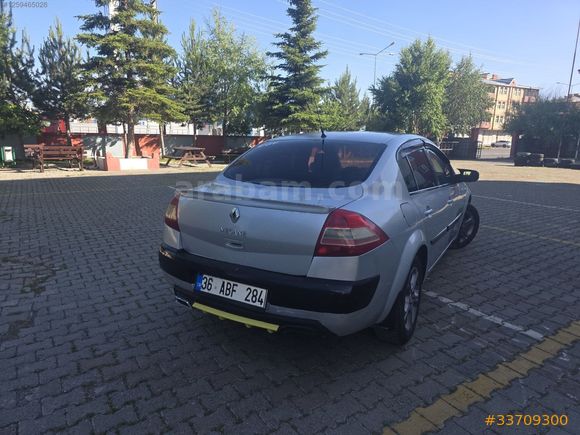 ERBENLERDEN ÇOK TEMİZ BENZİN+LPG li MEGANE 2