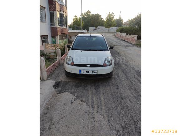 Sahibinden Ford Fiesta 1.4 TDCi Comfort 2006 Model Elazığ 210.000