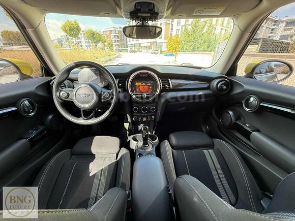 -BNG LUXURY- 2020 HATASIZ BOYASIZ TRAMERSİZ 37.000 KM MİNİ SE