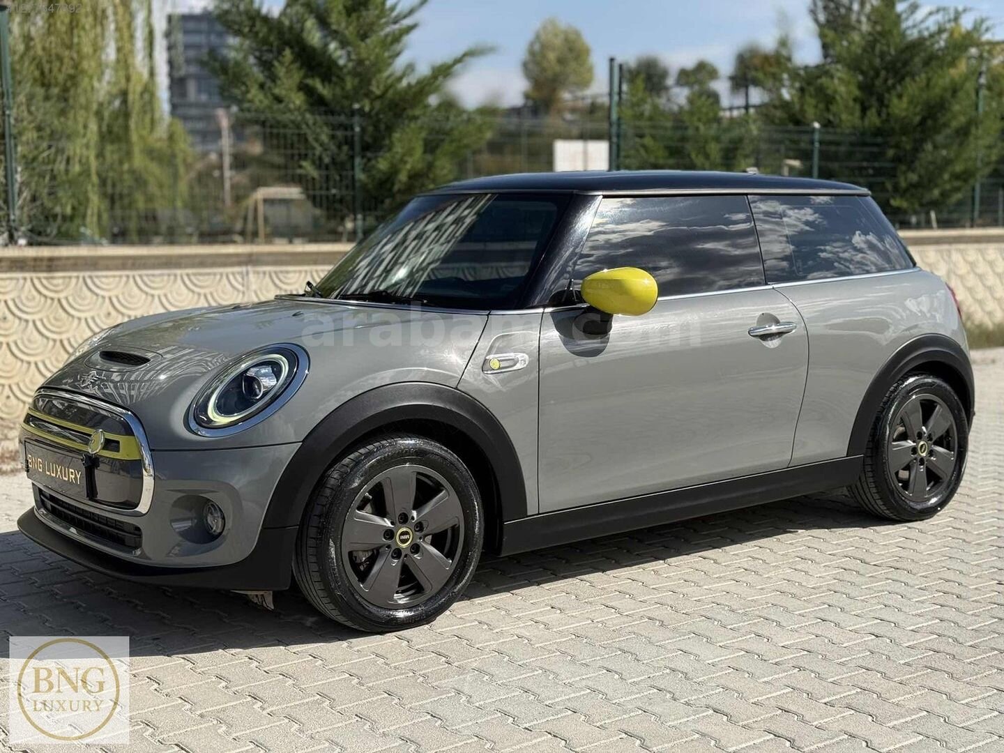 Galeriden Mini Cooper Electric SE Inspired 2020 Model Afyonkarahisar 37.000 km Gri 2