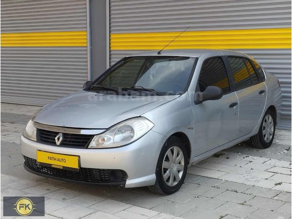 2011 model Renault Sywbol Dizell