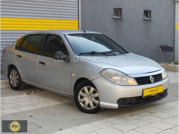 2011 model Renault Sywbol Dizell