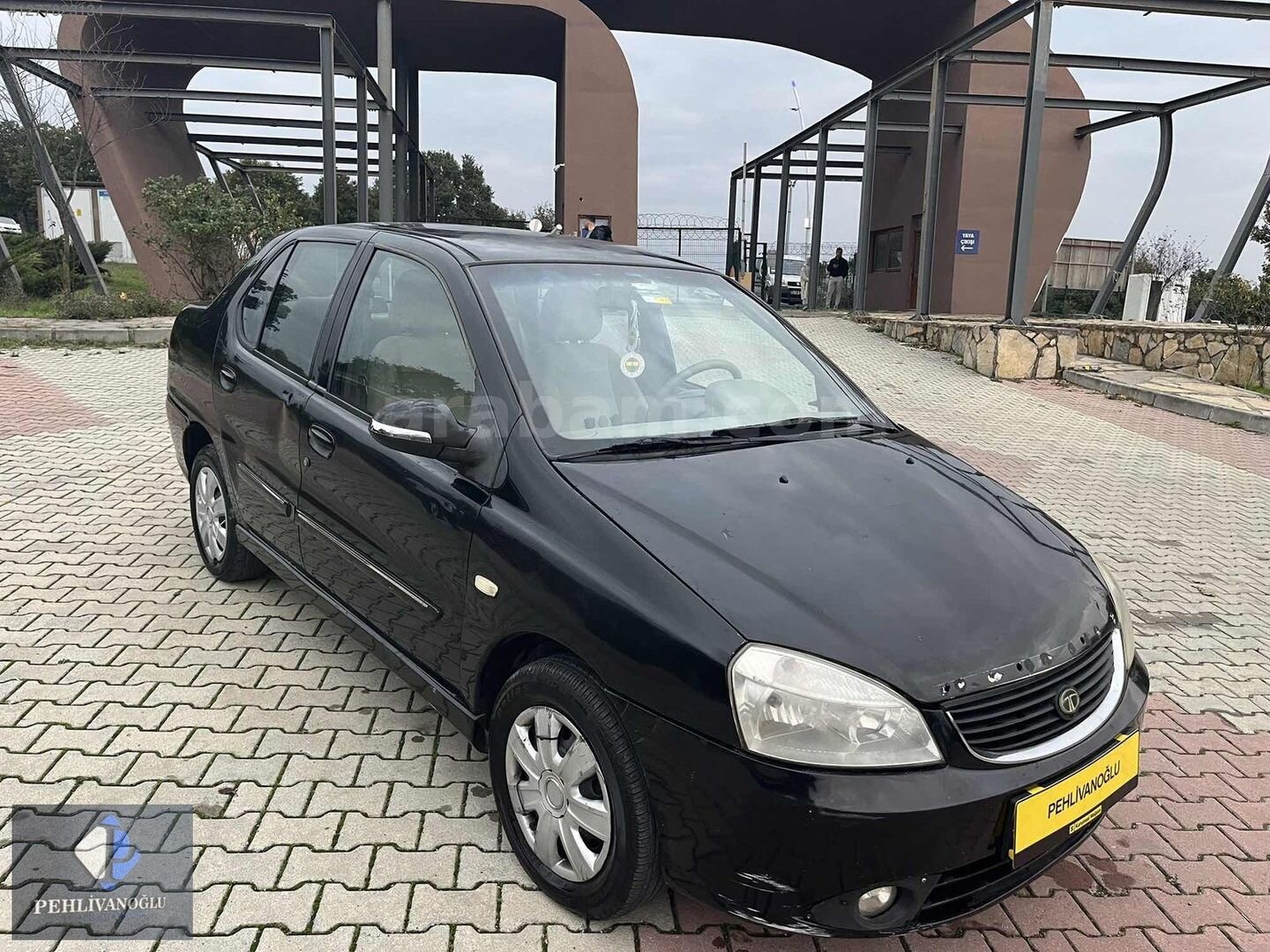Galeriden Tata Indigo 1.4 MPFI Comfort 2009 Model İstanbul 190.000 km Siyah 1