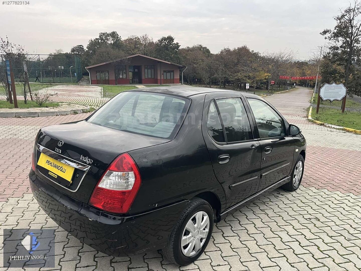 Galeriden Tata Indigo 1.4 MPFI Comfort 2009 Model İstanbul 190.000 km Siyah 3