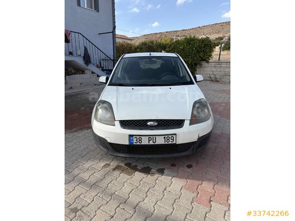 Sahibinden Ford Fiesta 1.4 TDCi Comfort 2006 Model (ACİL)