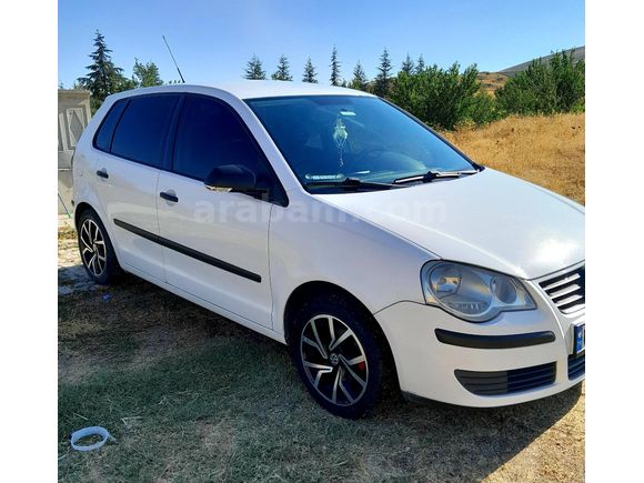 Değişensiz tramersiz 1.4 Trendline 2009 Model