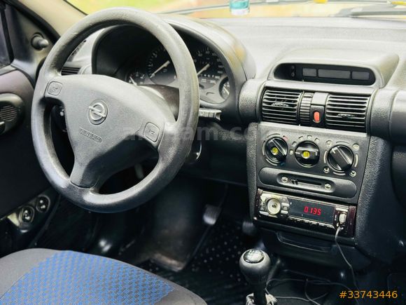 Galeriden Opel Corsa 1.4 Gls 2000 Model Kütahya