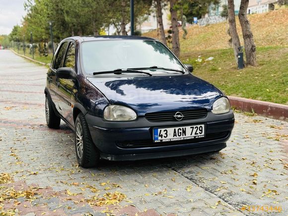 Galeriden Opel Corsa 1.4 Gls 2000 Model Kütahya