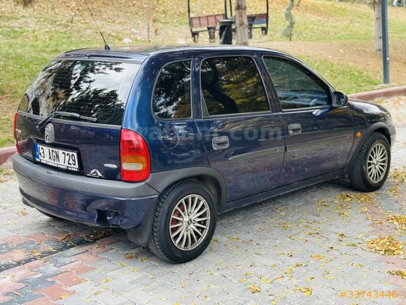 Galeriden Opel Corsa 1.4 Gls 2000 Model Kütahya