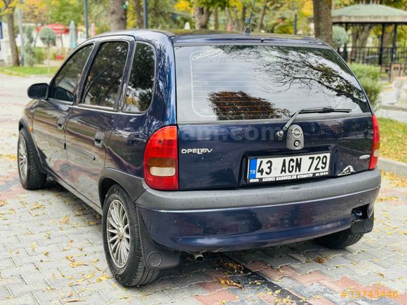 Galeriden Opel Corsa 1.4 Gls 2000 Model Kütahya