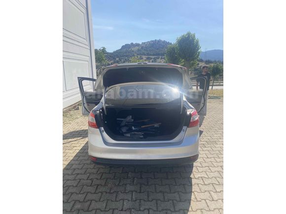 Sahibinden Ford Focus 1.6 TDCi Titanium 2014 Model 