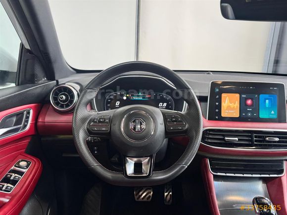 2024 MG HS 1.5 T-GDI Luxury