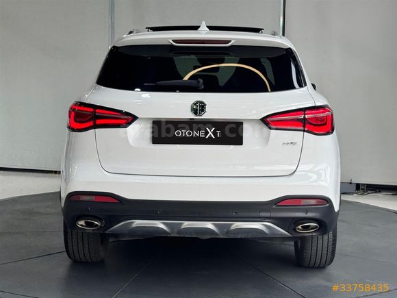 2024 MG HS 1.5 T-GDI Luxury