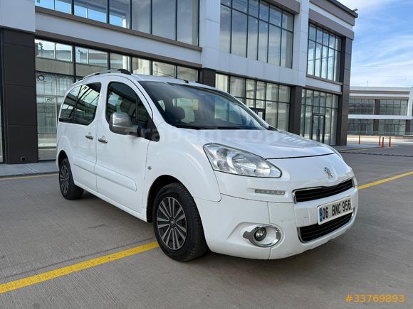 SAHİBİNDEN DÜŞÜK KM BAKIMLI AİLE ARACI