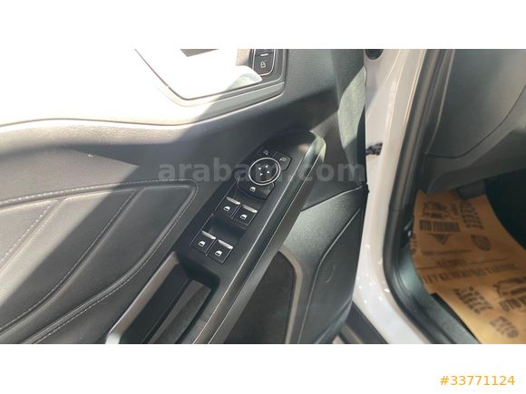 2021 FORD FOCUS 1.5 TDCI EcoBlue Trend X