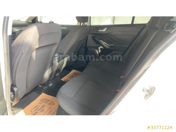 2021 FORD FOCUS 1.5 TDCI EcoBlue Trend X