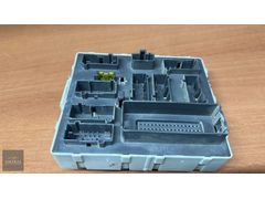 2TIT14A073BC H 2005 FORD CONNECT 1.8 75 BEYGİR SİGORTA KUTUS