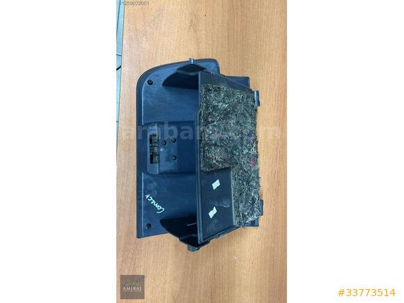 2009-2013 FORD CONNECT TORPİDO KAPAĞI