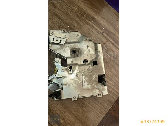 2T14 V264A33 DM FORD CONNECT SOL ARKA KİLİDİ