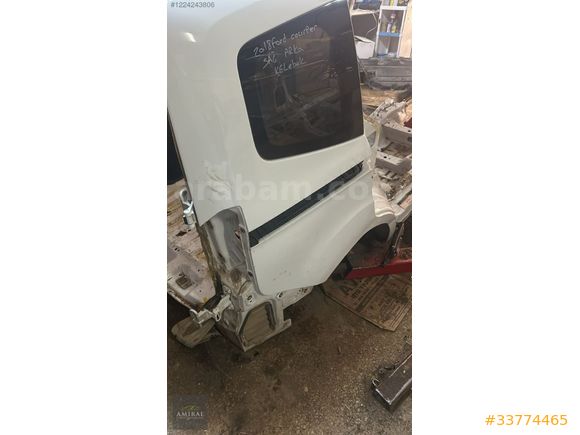 2018 FORD COURİER SAĞ ARKA KESME ÇAMURLUK